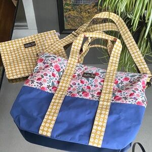 Matilda Jane “Going Somewhere Tote” Tote/Crossbody/Travel Bag 💕